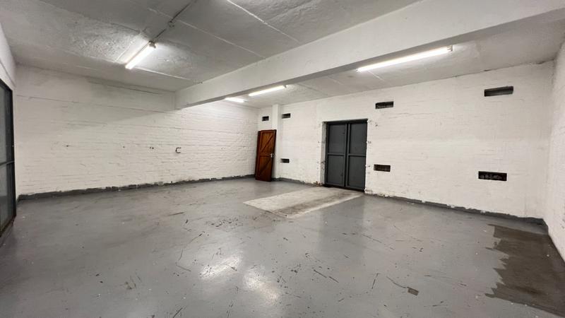 To Let commercial Property for Rent in Paarden Eiland Western Cape